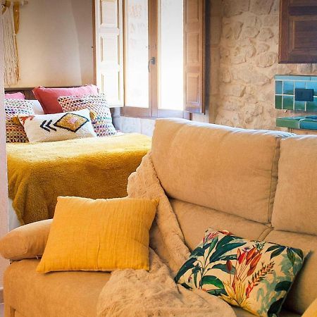 Precioso Loft Rural Con Estufa De Lena Panoramica Lägenhet Torre del Compte Exteriör bild