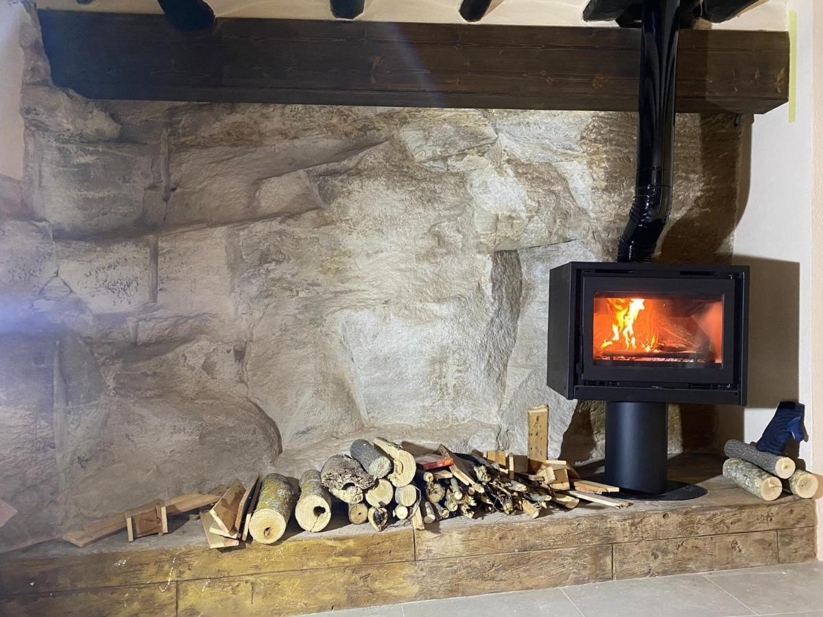 Precioso Loft Rural Con Estufa De Lena Panoramica Lägenhet Torre del Compte Exteriör bild