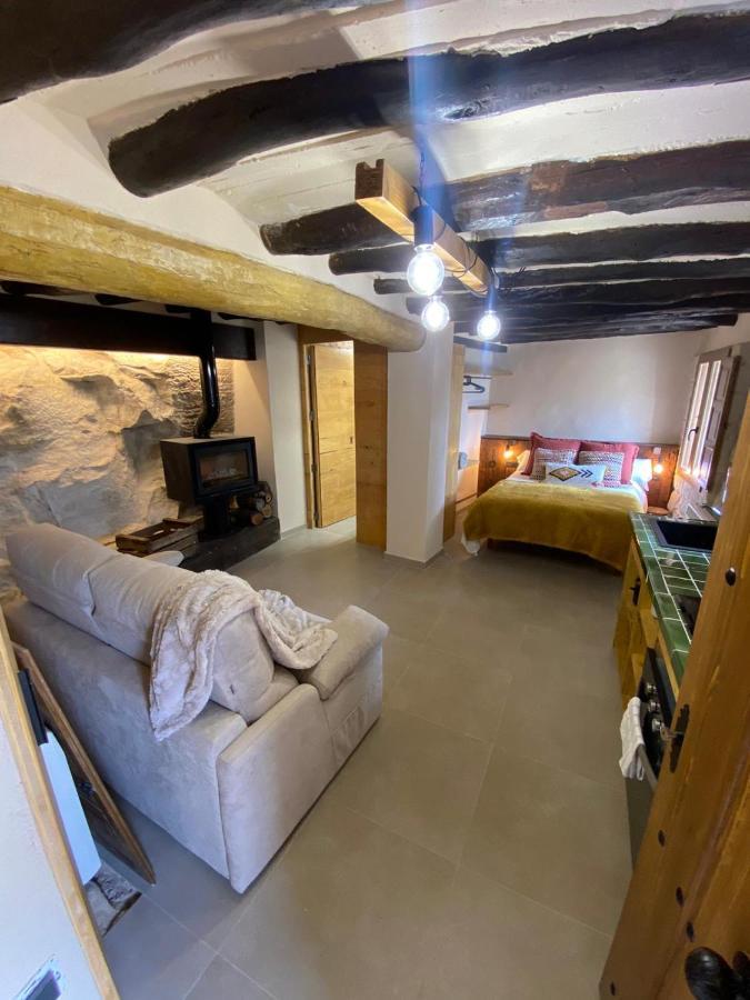 Precioso Loft Rural Con Estufa De Lena Panoramica Lägenhet Torre del Compte Exteriör bild